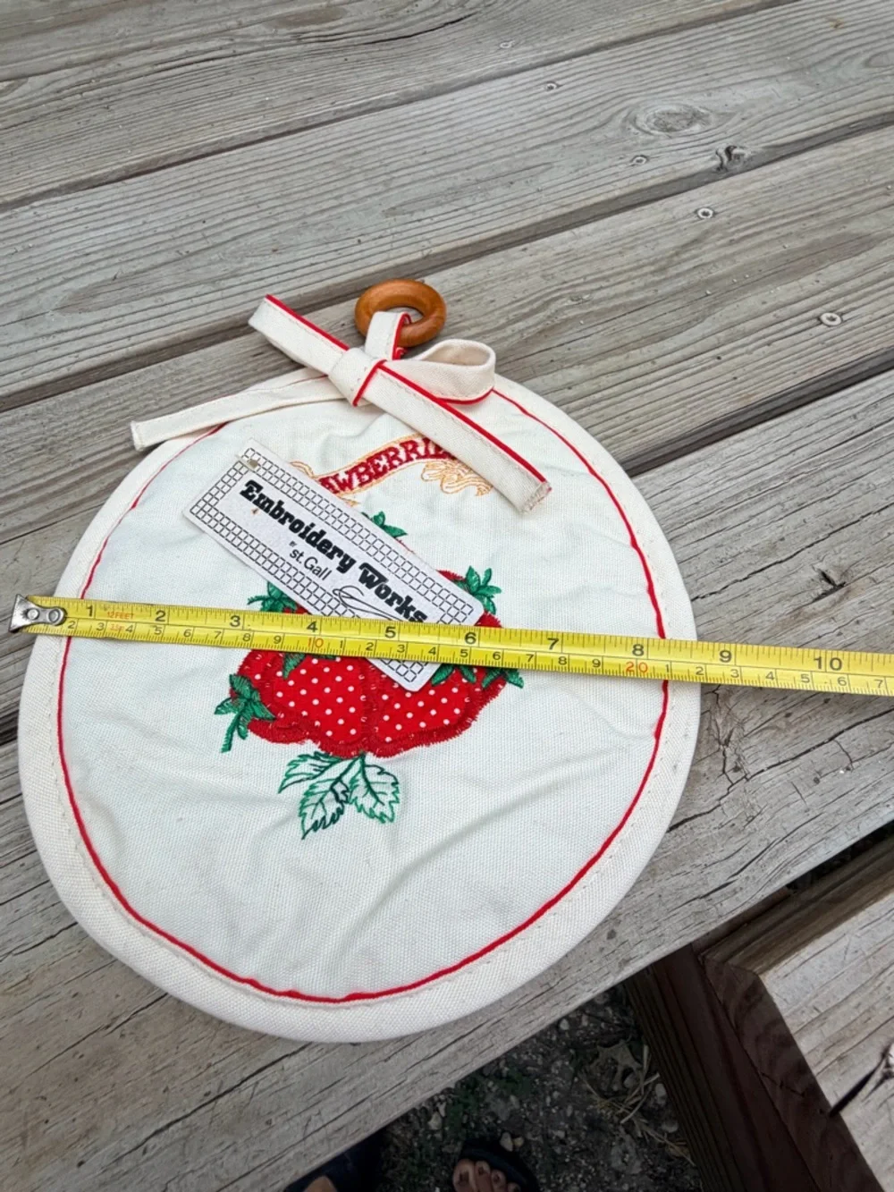 Vintage Strawberry Embroidered Pot Holder Cottagecore Kitchen Decor